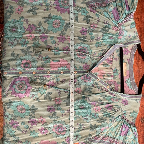 🪶Spell Buttercup Flutter Blouse M🪶 - Picture 11 of 11